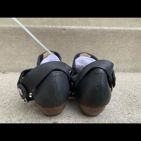 Bird of Flight Gameboy Booties - Picture 6 of 7